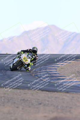 media/Nov-16-2024-CVMA (Sat) [[0e4bb1f32f]]/Race 11-Amateur Supersport Open/